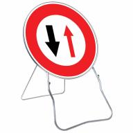 Panneau temp BK15 650 Cl.2 "Céder le passage sens inverse" + PL