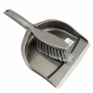 Pelle plastique et balayette